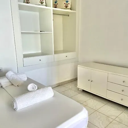Apartment Pano Qeparo