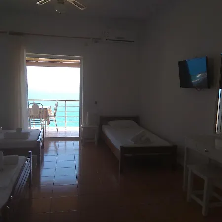 Pano Apartment Qeparo