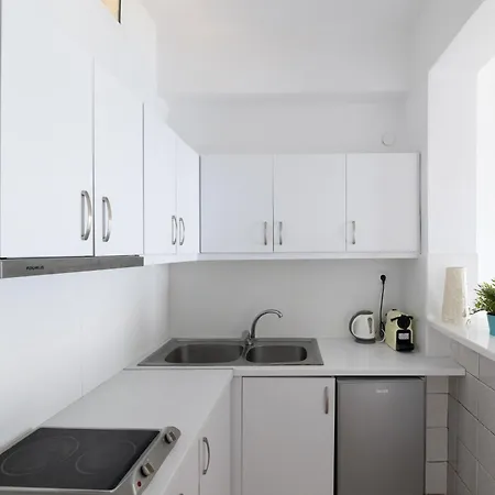 Pano Appartement Qeparo