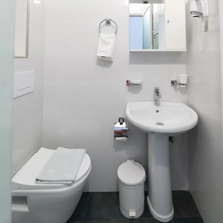 Pano Lejlighed Qeparo